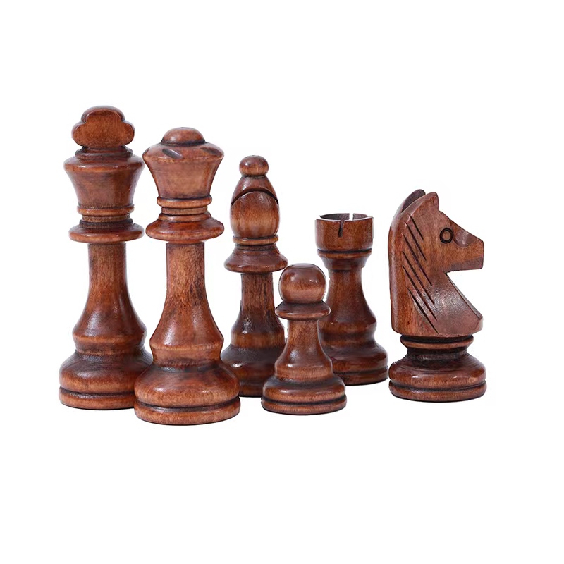 32 Stuks Houten Schaken Koning - Magnetic Travel Chess recensie en prijs